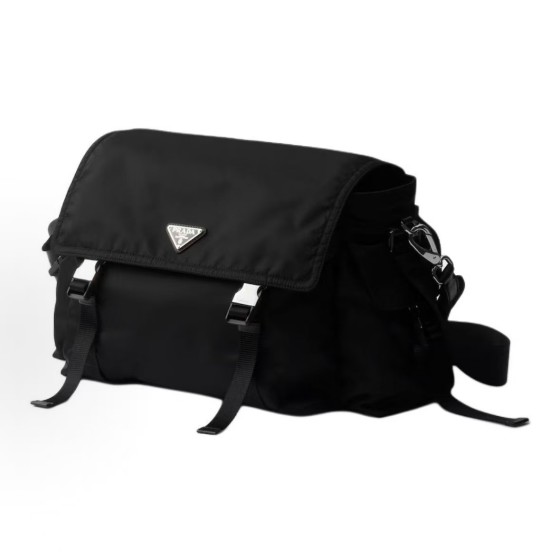 PRADA Re-Nylon brand classic enamel metal triangular logo crossbody single-shoulder bag, regular men\'s black style